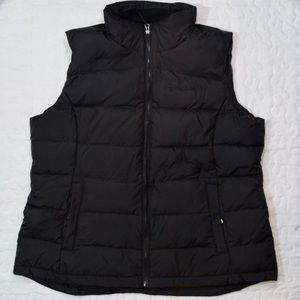 Black puffer vest